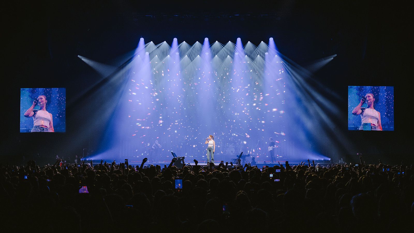 GLP impression X5 provides feature-rich wash for Sigrid arena shows
