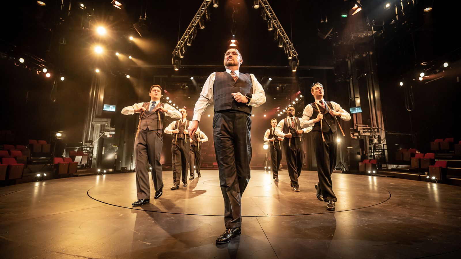 Curve Theatre streamt „Sunset Boulevard In Concert“ mit GLP impression 350