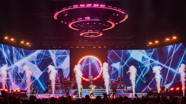 Pitbull’s Vegas residency comes alive with JDC2 IP and impression X5 Compact