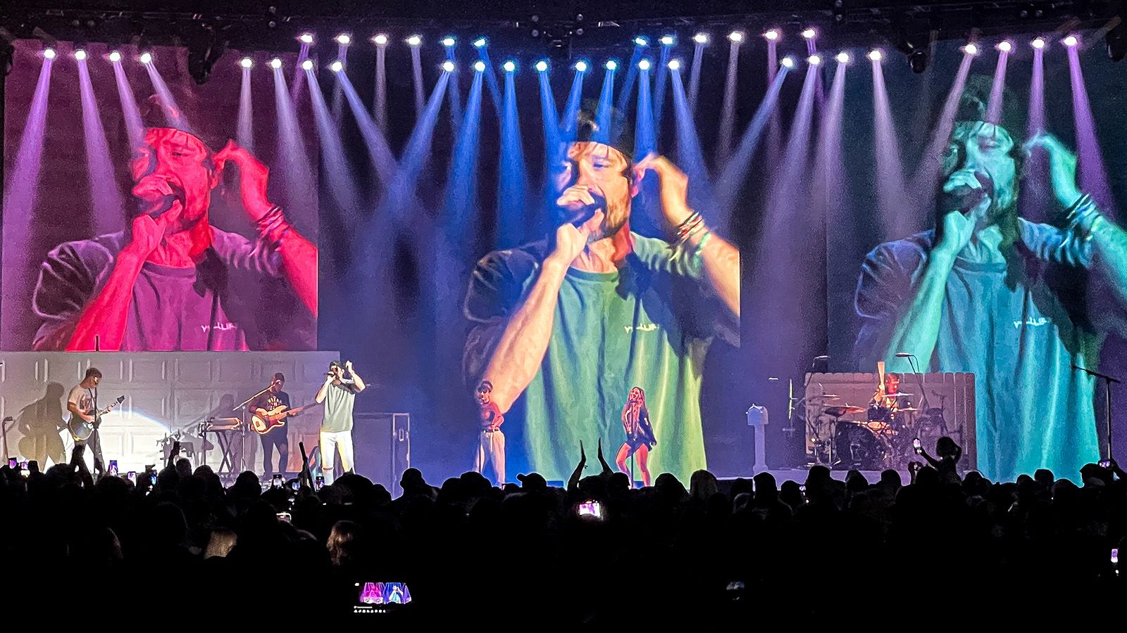 The Darkroom Creative draws on GLP classics for Walker Hayes’ arena tour
