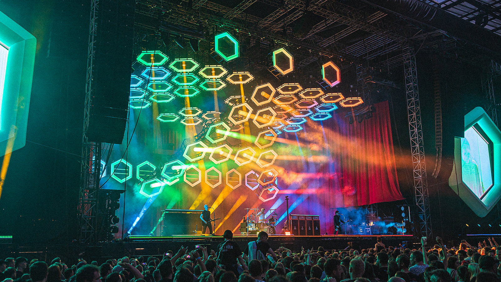 GLP rides with Die Ärzte on Buffalo Bill in Rome tour