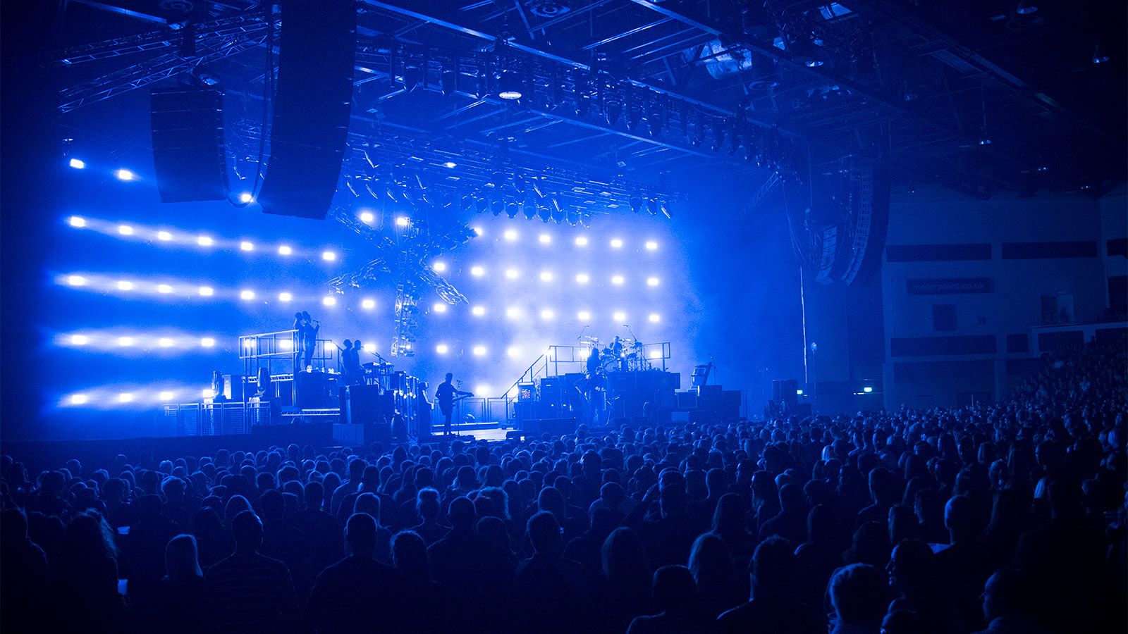 Alle sind geflashed  - James Arthur auf Tour mit GLP JDC1