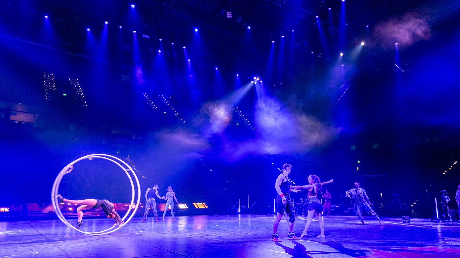 Weltklasse Turnen on the road – PRG setzt für die neueste Tourneeproduktion des „Feuerwerk der Turnkunst“ auf GLP