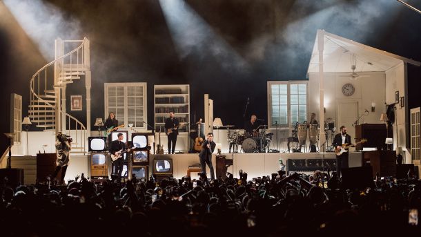 impression FR10 Bars ‘at their very best’ with The 1975