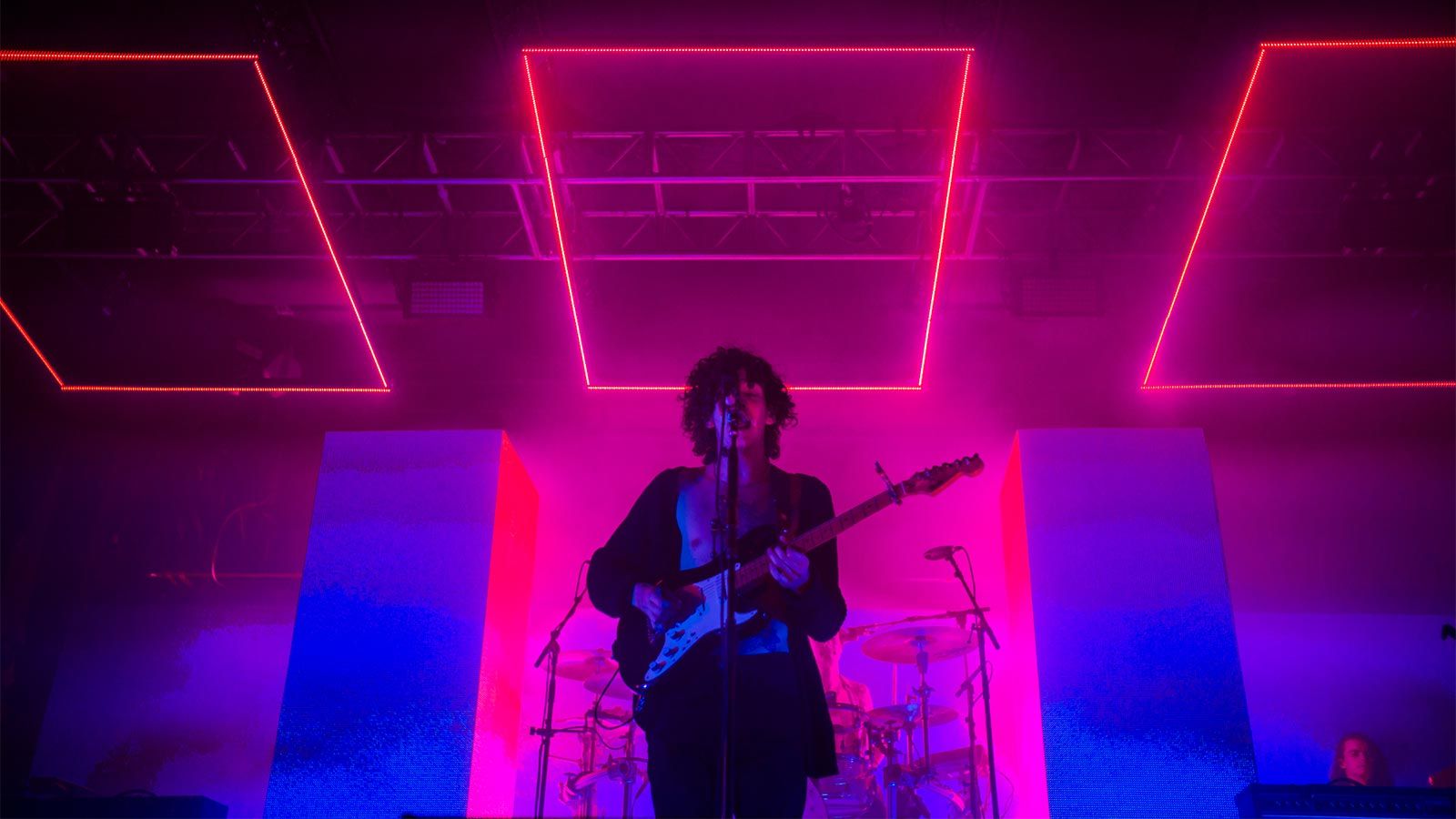 The 1975 starten durch