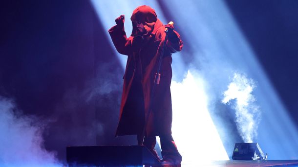 Mad Maxx makes US broadcast debut at the Grammys