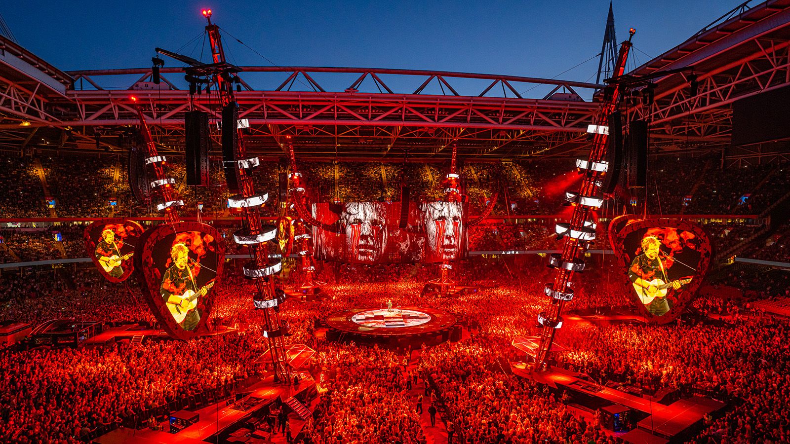 GLP develops XDC1 and debuts 162 fixtures for Ed Sheeran Mathematics tour