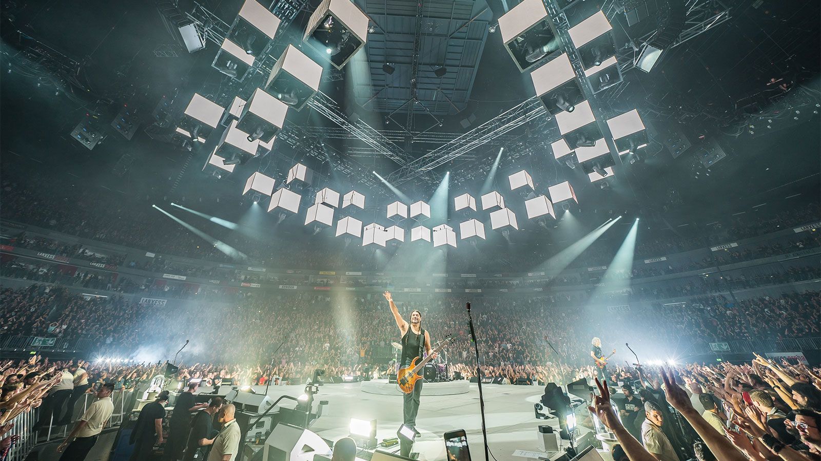 METALLICA WorldWired mit GLP JDC1