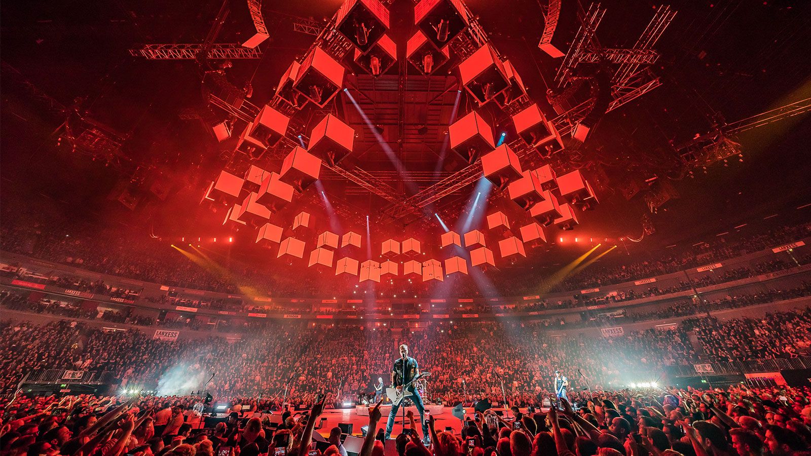 METALLICA WorldWired mit GLP JDC1