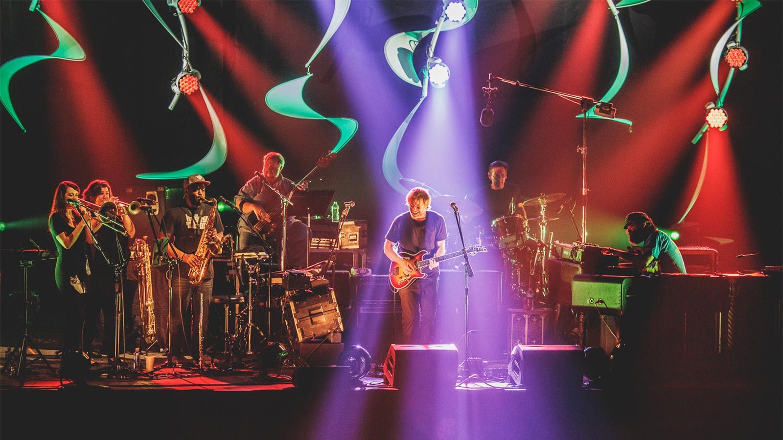 White X4 swirls into action with Trey Anastasio band