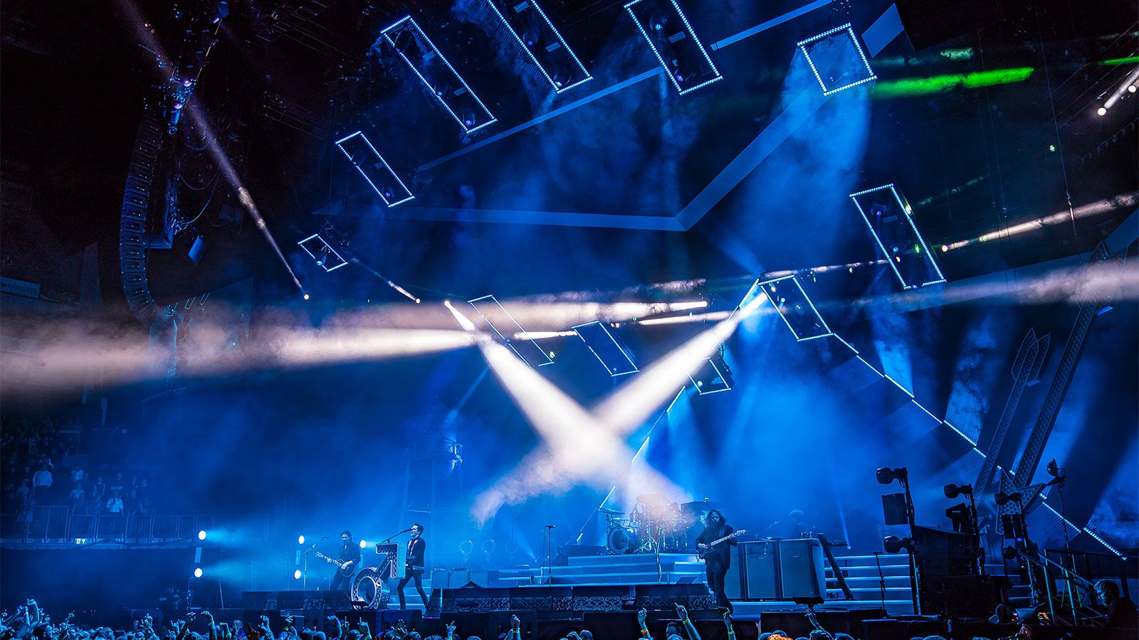 Eine Killer Lightshow für die Killers – mit GLP JDC1 und impression X4 Bars