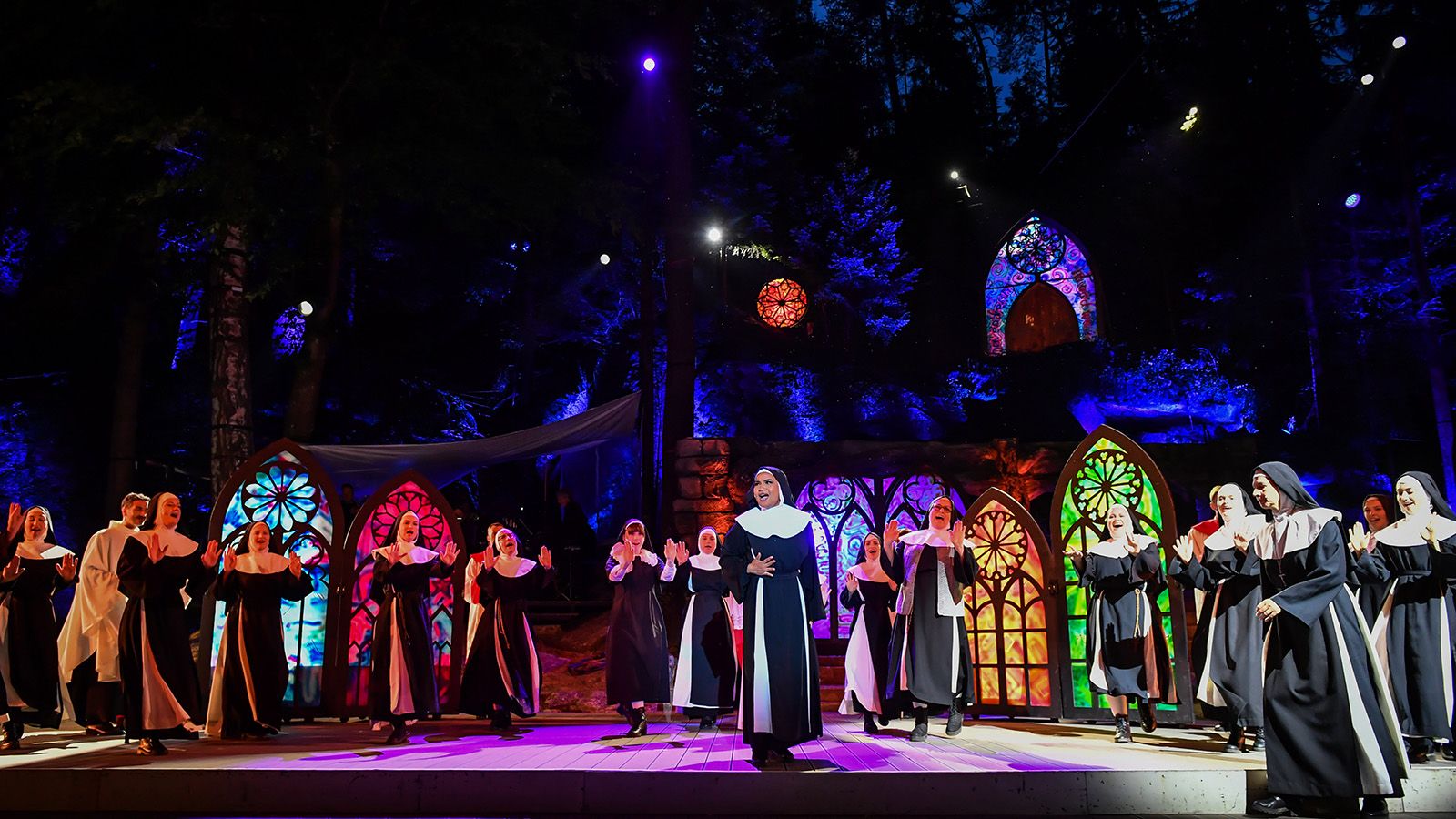 Theatre between the rocks: Luisenburg festival opts for weatherproof spots from FUSION by GLP