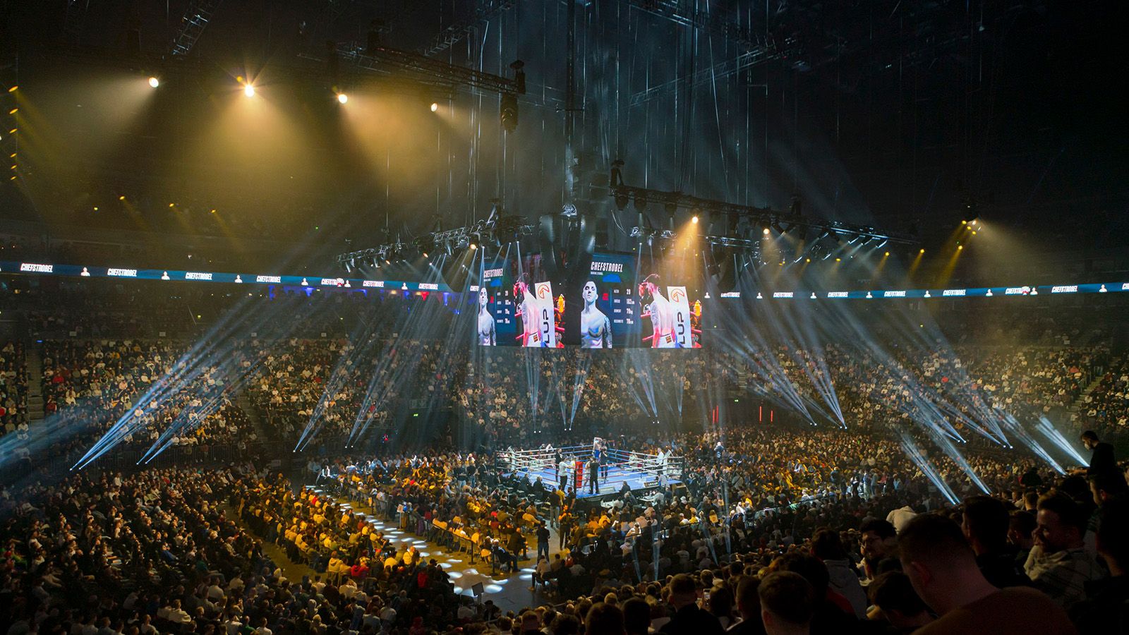 PRG setzt für „The Great Fight Night“ in der Kölner Lanxess Arena auf GLP