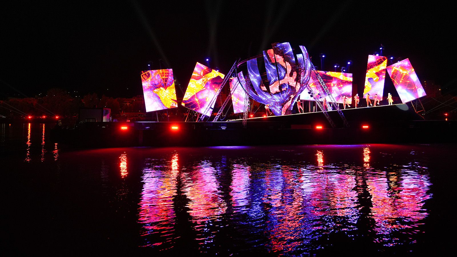 Odyssey on the Danube: GLP lights up Linzer Klangwolke 2023