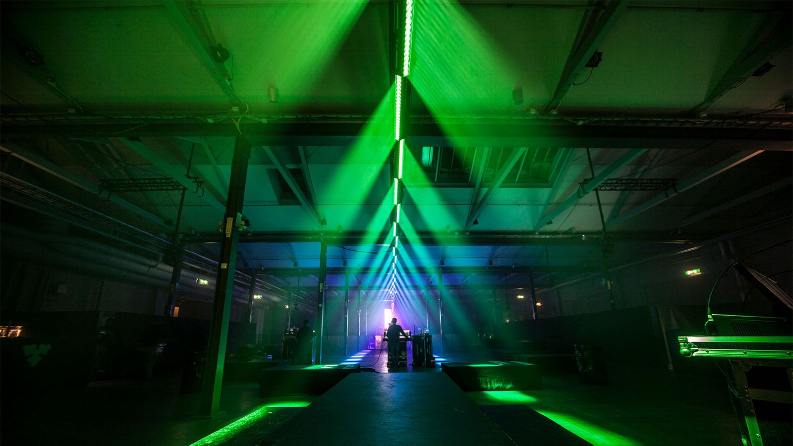 Carlsbergs „Green Door Project“ wird mit impression X4 Bars zum Event des Jahres
