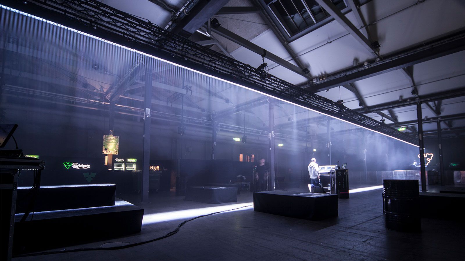 Carlsbergs „Green Door Project“ wird mit impression X4 Bars zum Event des Jahres