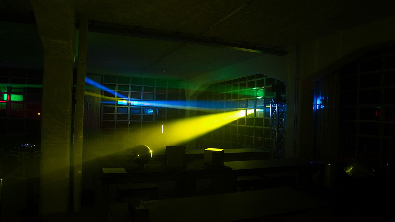 FUSION Exo Beam 10 sorgen für „Reflexion“ im Bauhaus