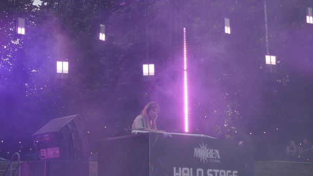 GLP JDC2 IP, JDC Burst 1 and MAD MAXX Drive the Visual Design of Stage B at Moorea Festival
