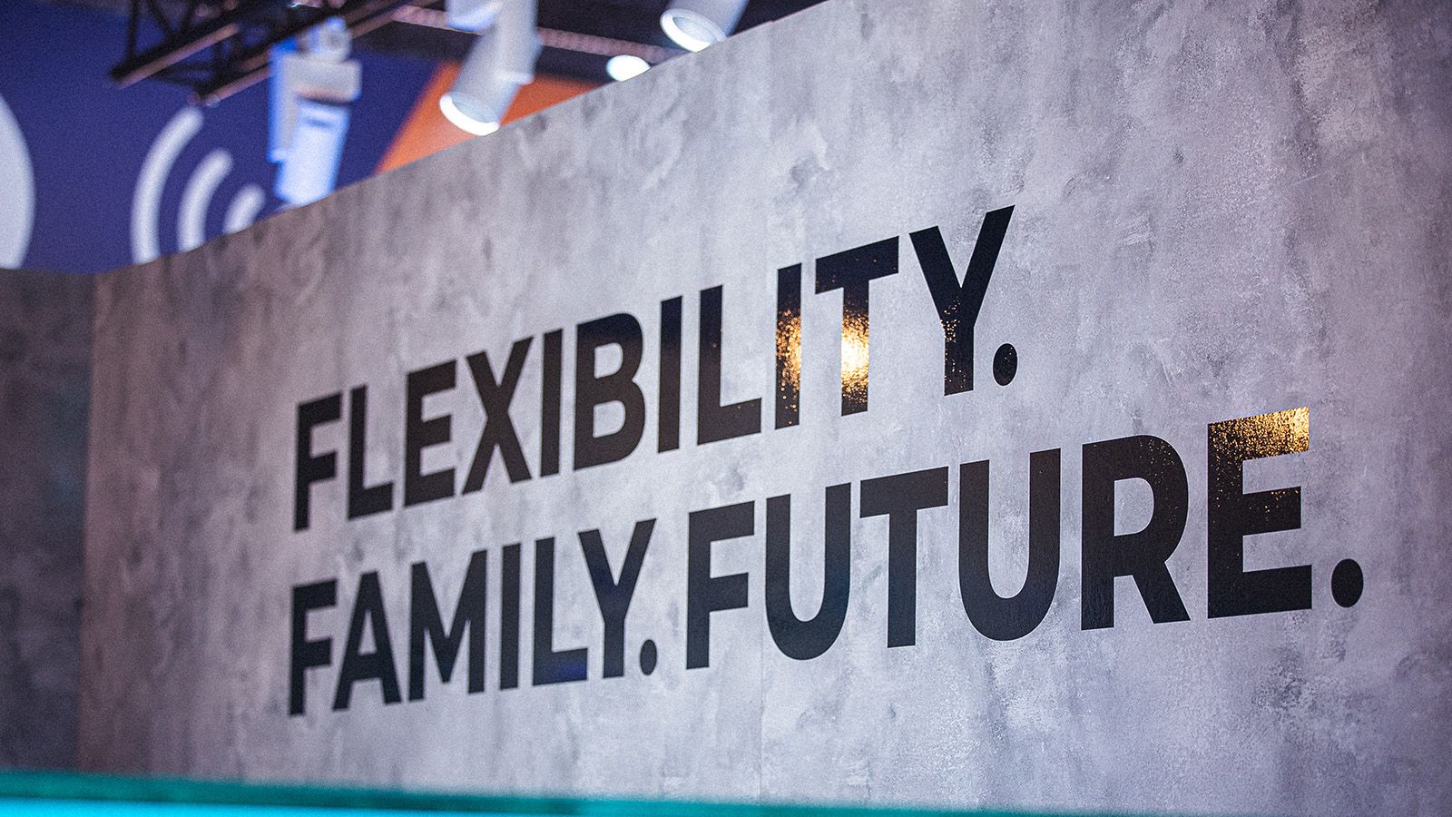 Flexibility. Family. Future. Reloaded: Successful Prolight + Sound