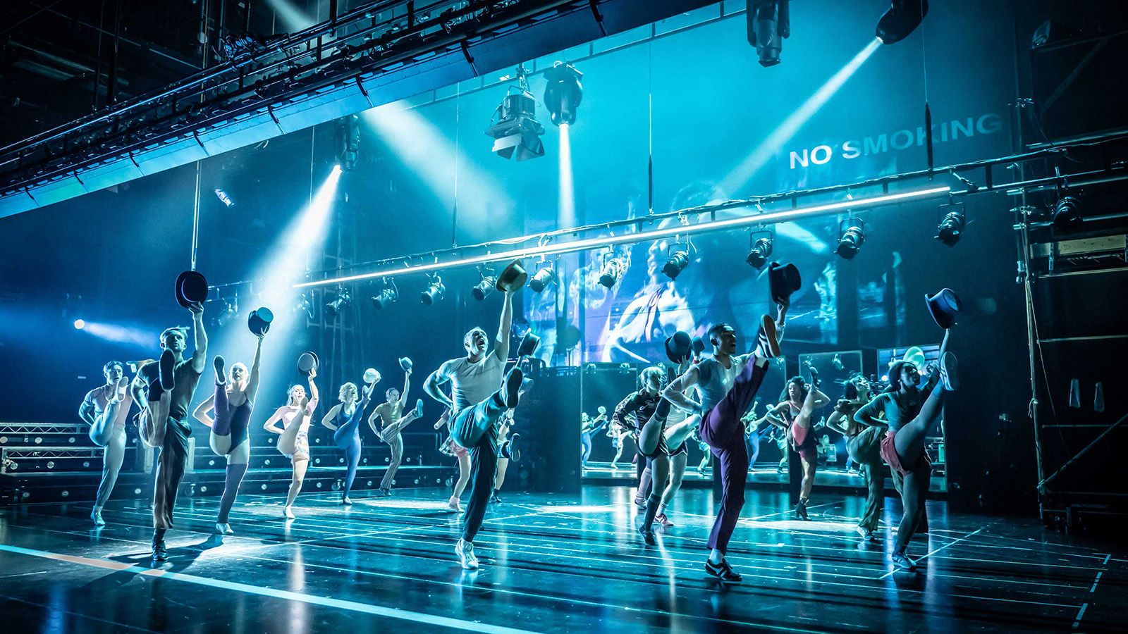 impression FR10 Bars light up A Chorus Line