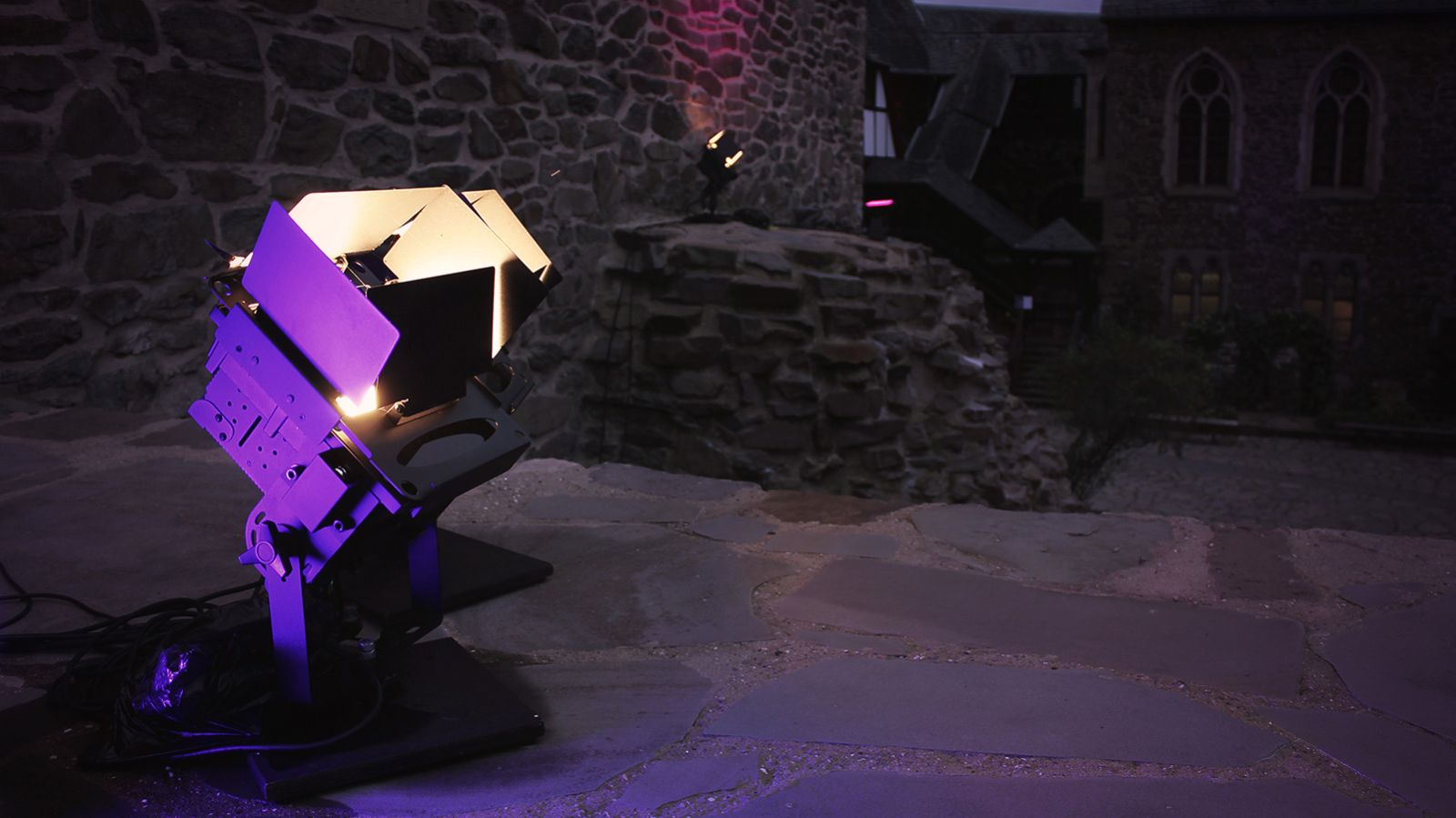 Schloss Burg in neuem Licht mit GLP
