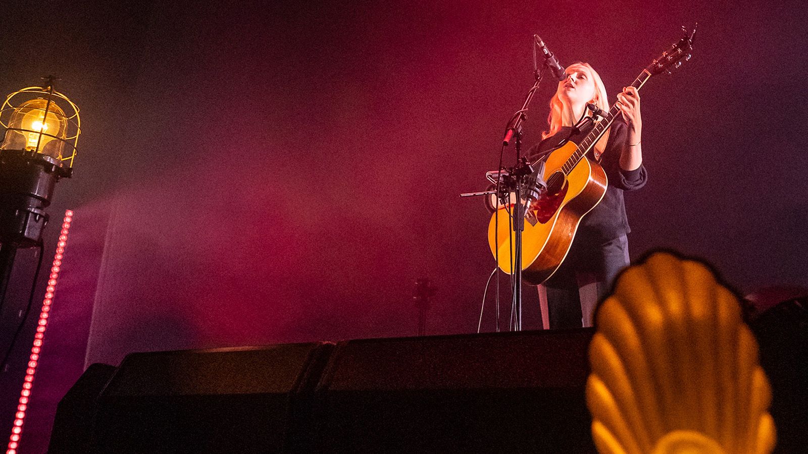 Laura Marling tells her story with impression X4 Bar 20s