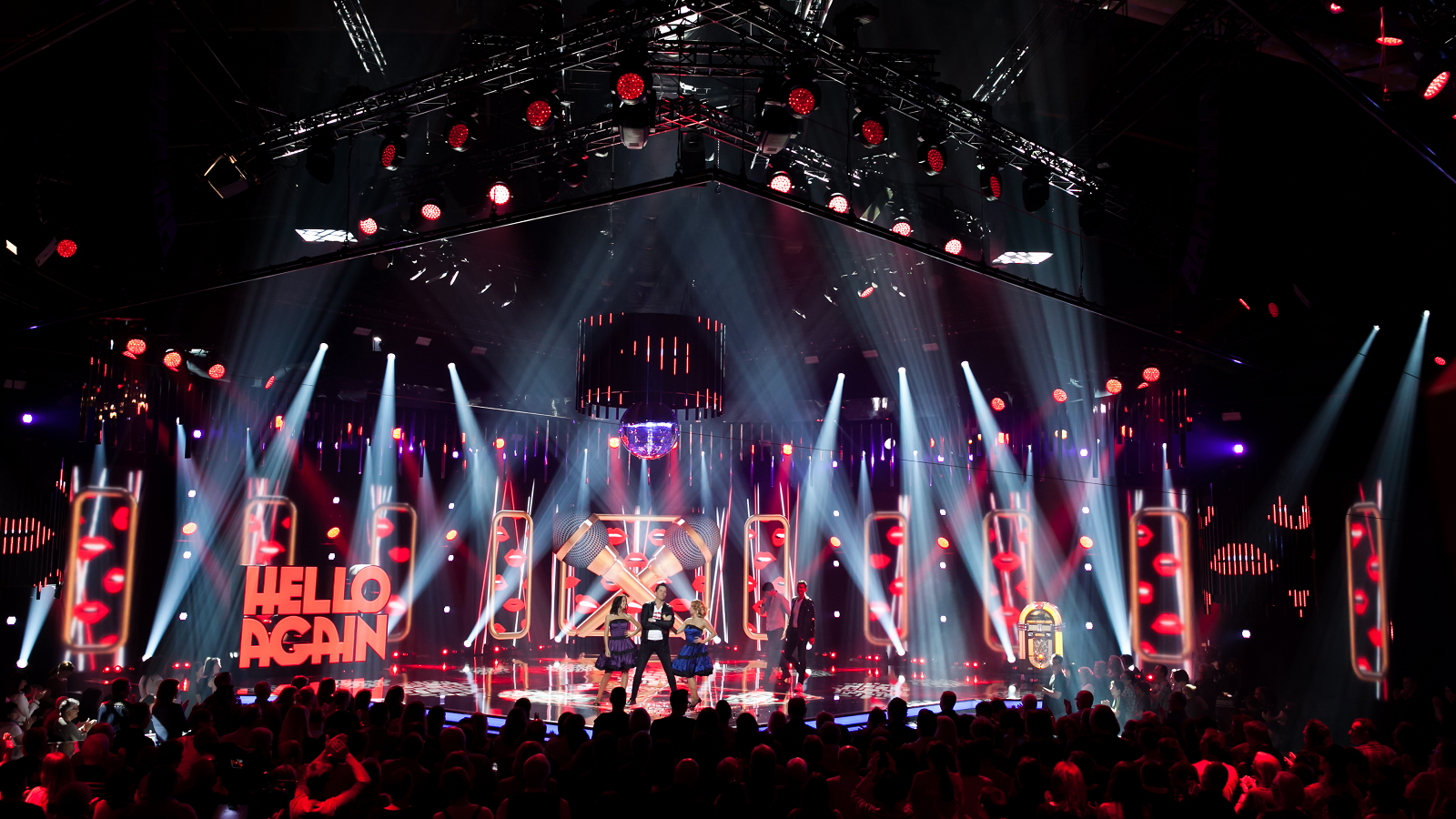 RGB GmbH brings swiss TV shows alive with GLP Mighty atoms