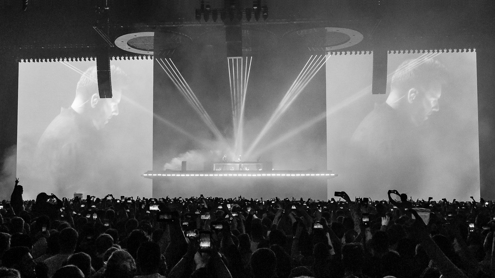 Sam Tozer overturns the EDM paradigm with GLP lighting solutions