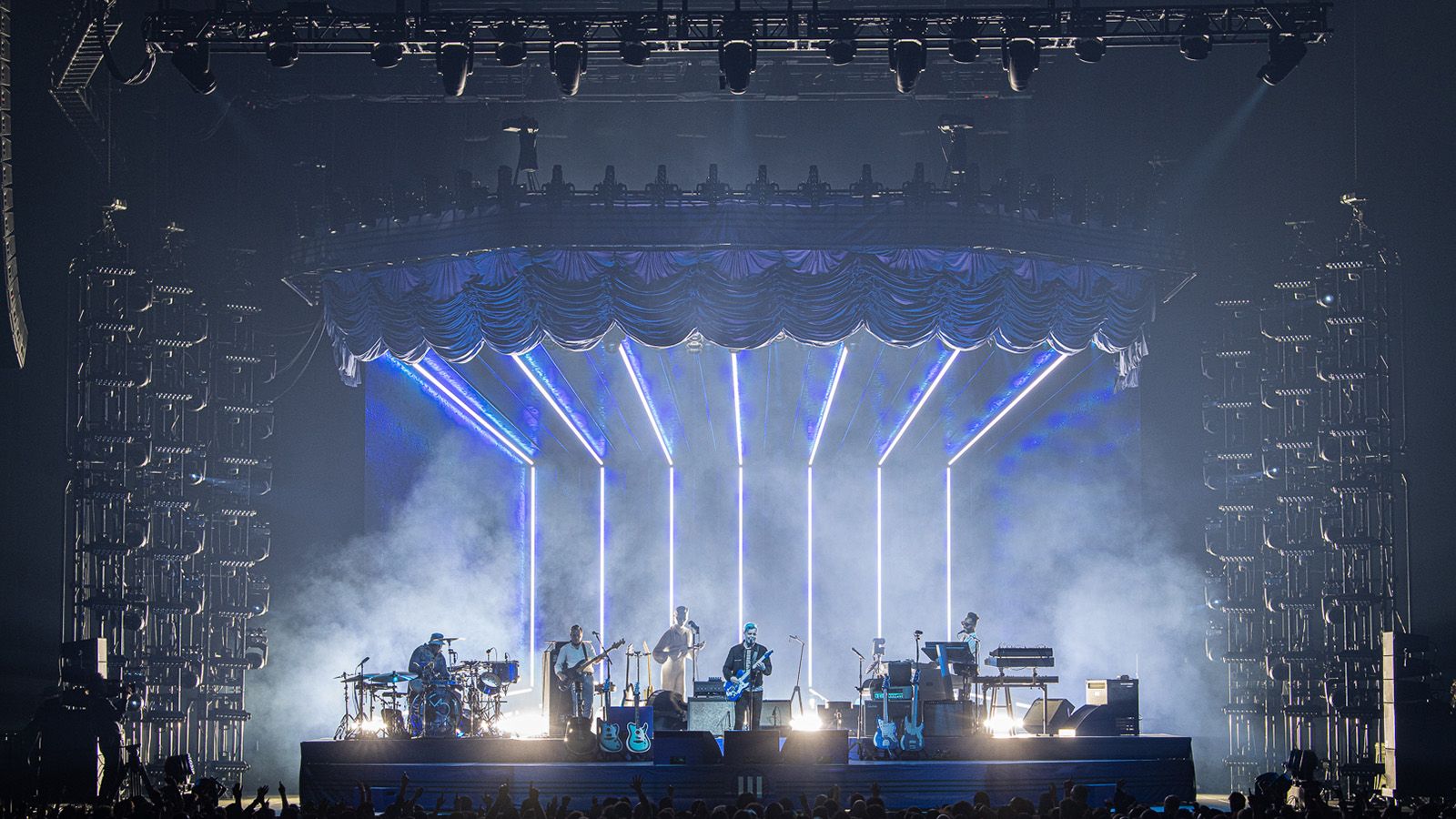 GLP impression X4 Bar 20 and JDC1 enter the virtual world of Jack White