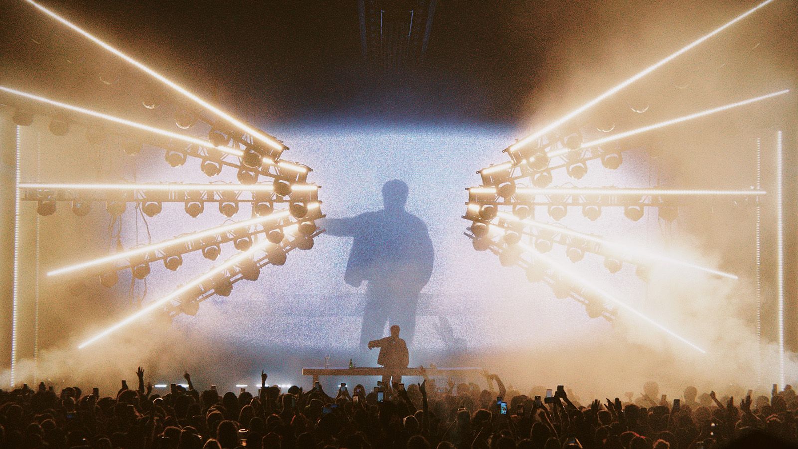 DJ/producer KAYTRANADA tours with 156 GLP impression X5 IP Bars