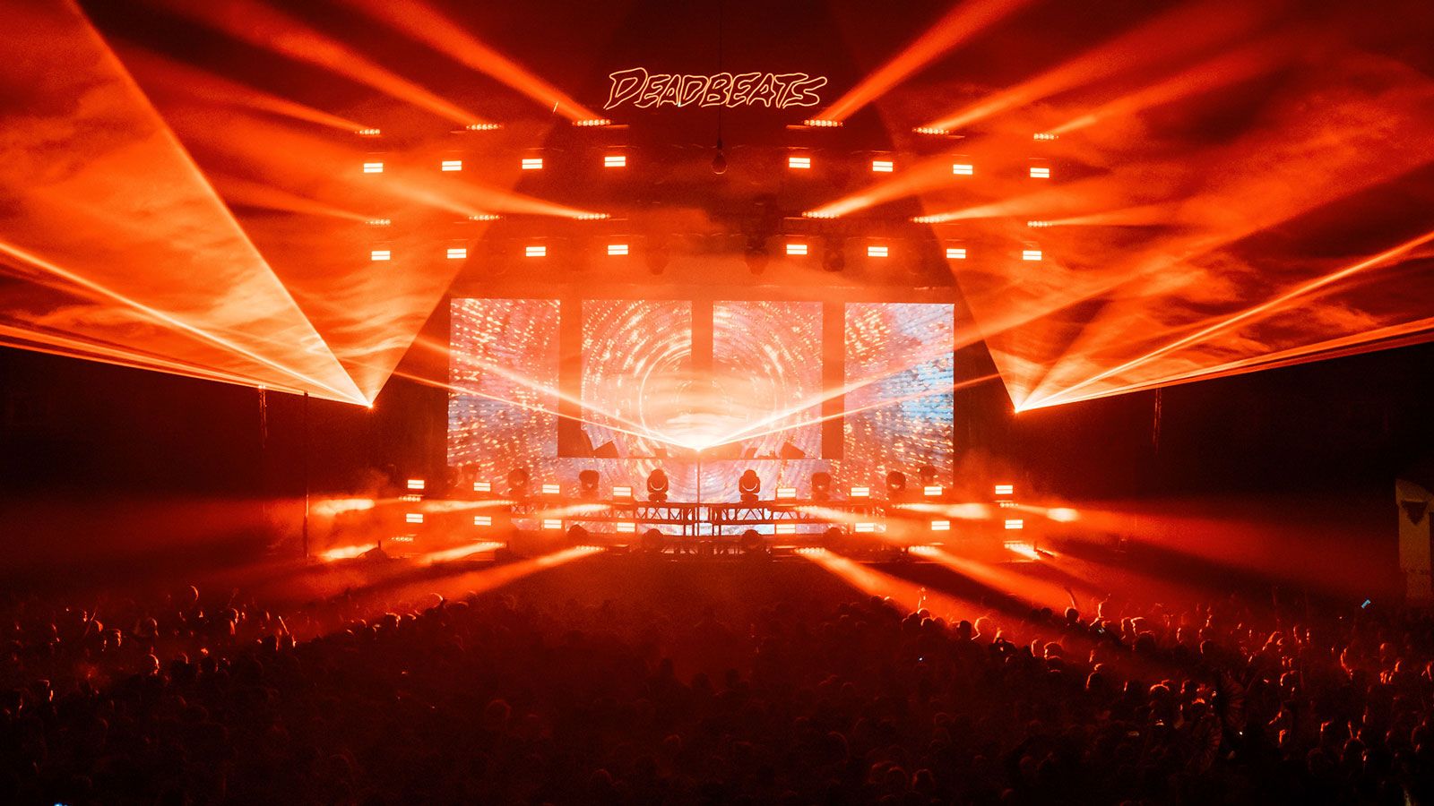 FR10 Bar and JDC1 create versatility for Deadbeats Tour