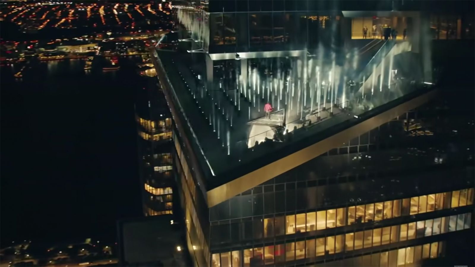 impression X4 Bars schaffen „Blinding Lights“ für The Weeknd