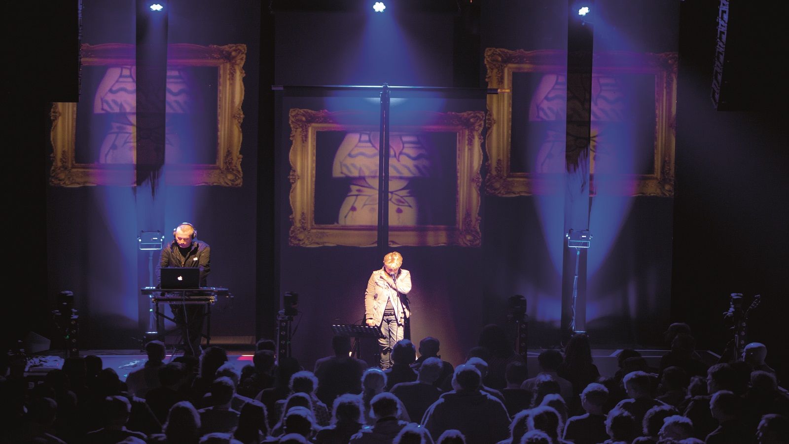 „One plug does it!“ – Anne Clark auf Tour mit impression X4 S und impression X1