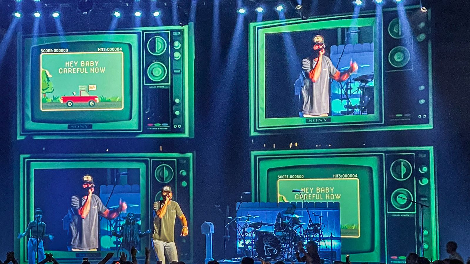 The Darkroom Creative draws on GLP classics for Walker Hayes’ arena tour