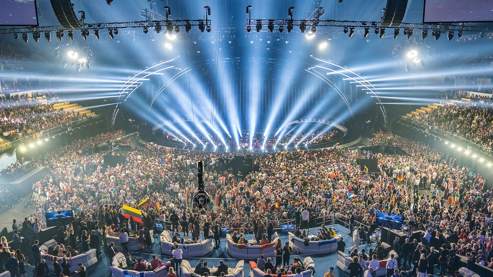 TV Premiere in Lisbon – 64 KNV Arc from GLP at ESC 2018