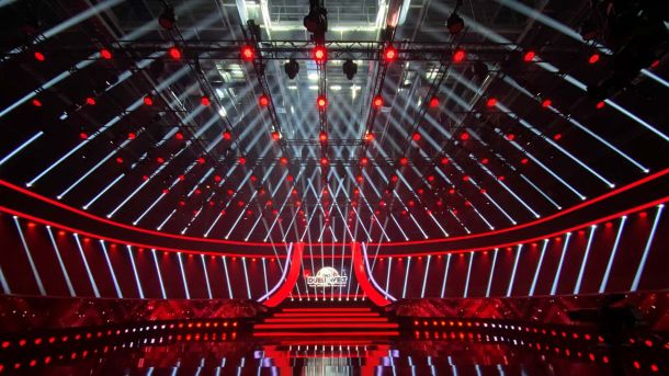 150 GLP fixtures illuminate Das Duell um die Welt