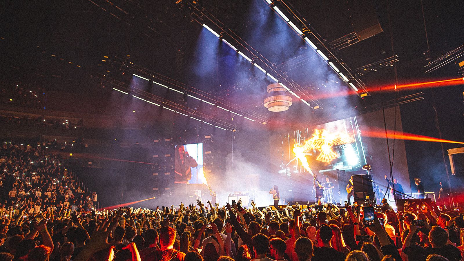 GLP JDC1 and impression FR10 Bar enhance stage design for RAF Camora