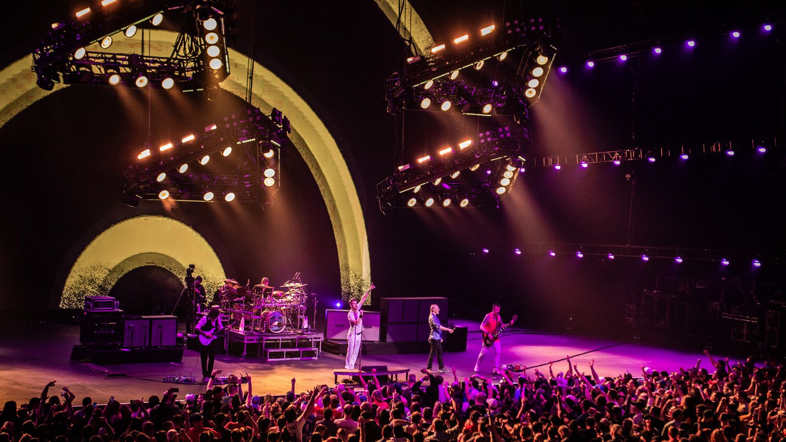 ‘311 Day’ Las Vegas party brought to life with GLP