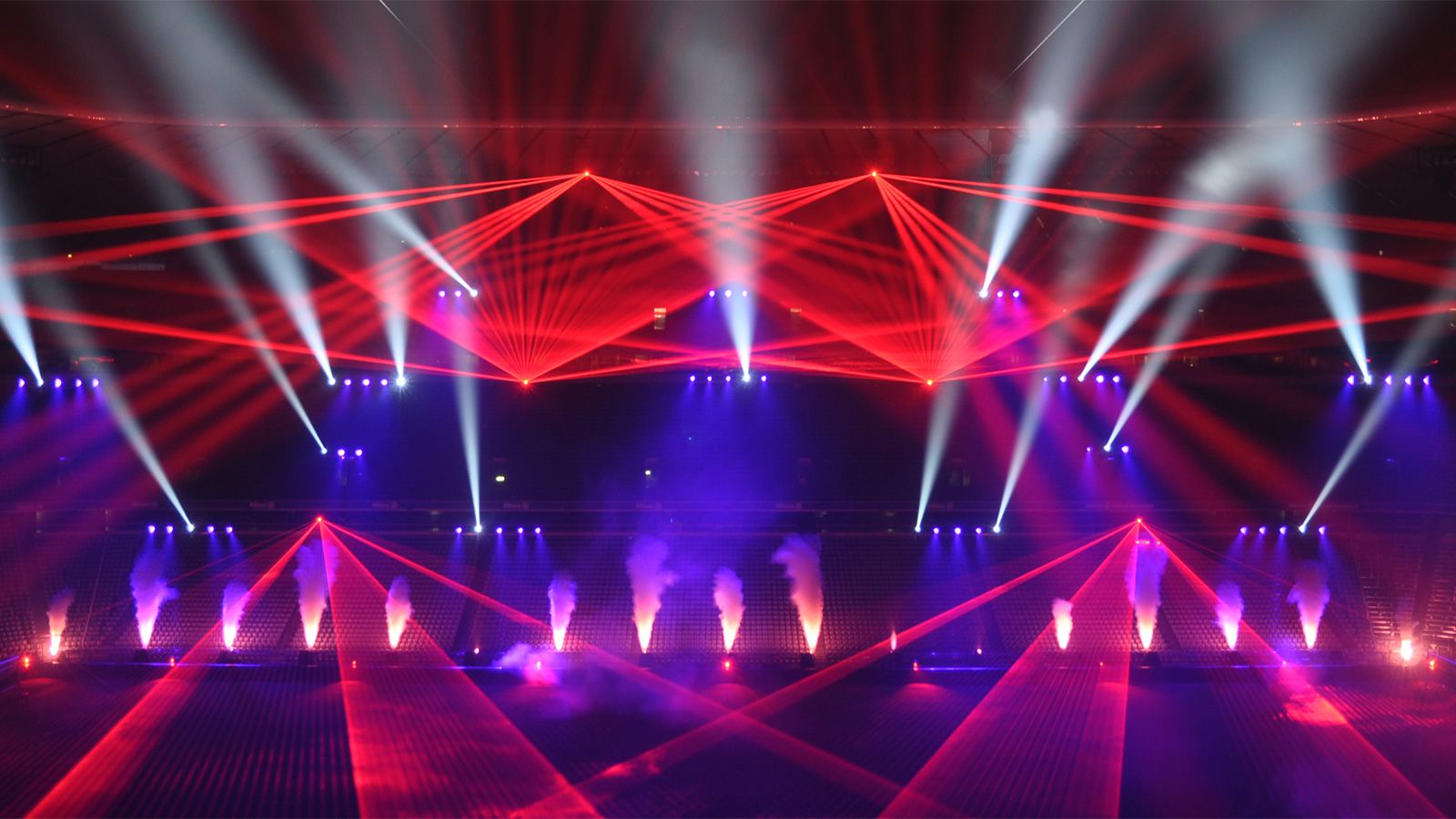 impression X4 Bars land at the Allianz Arena