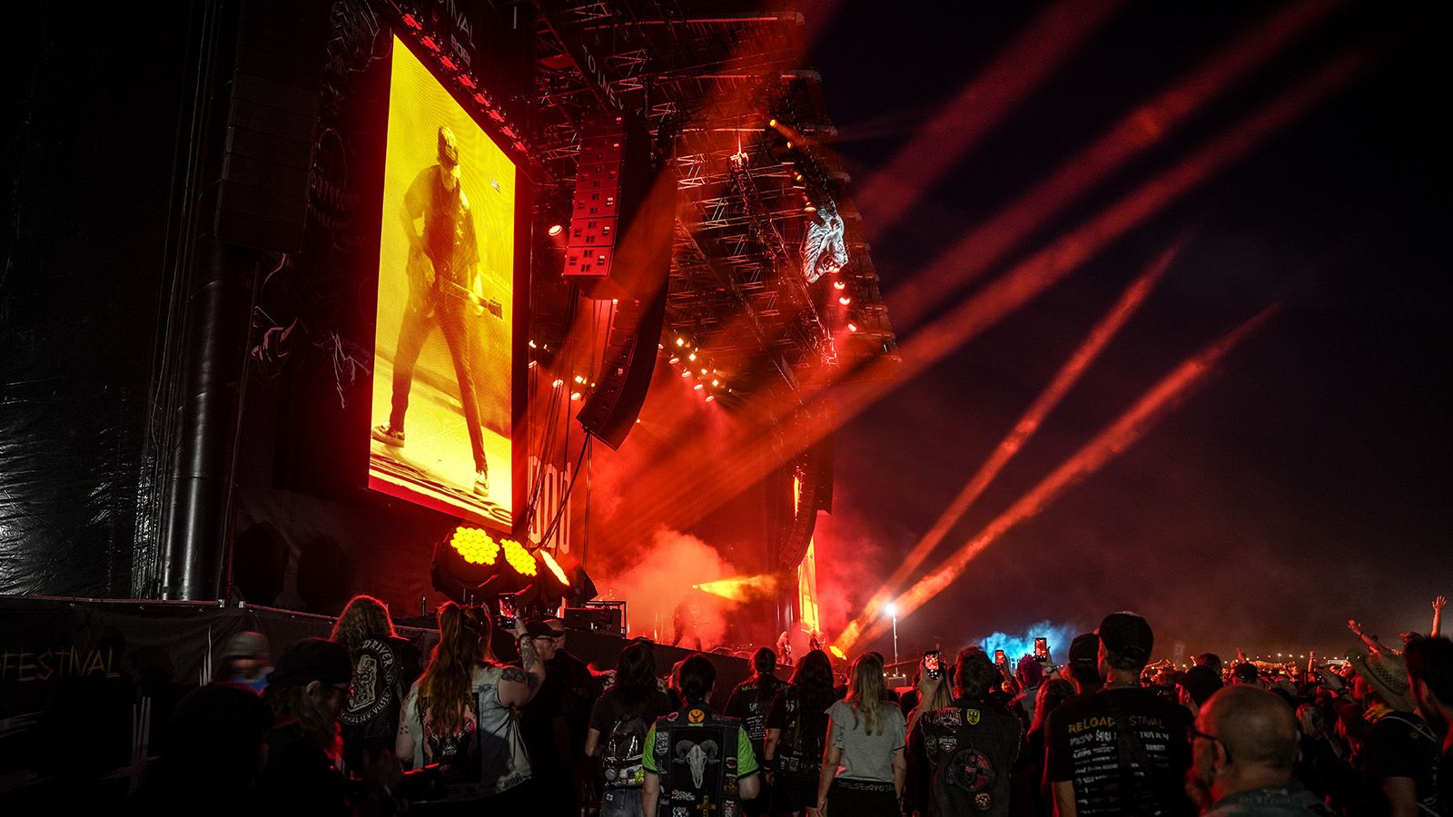 GLP JDC Burst 1 and MAD MAXX at Reload Festival