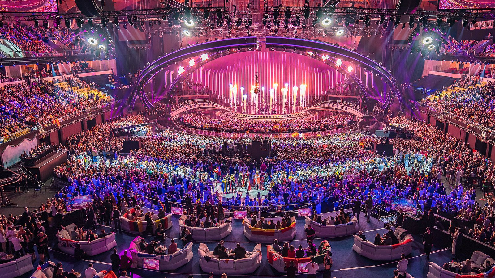 TV Premiere in Lisbon – 64 KNV Arc from GLP at ESC 2018