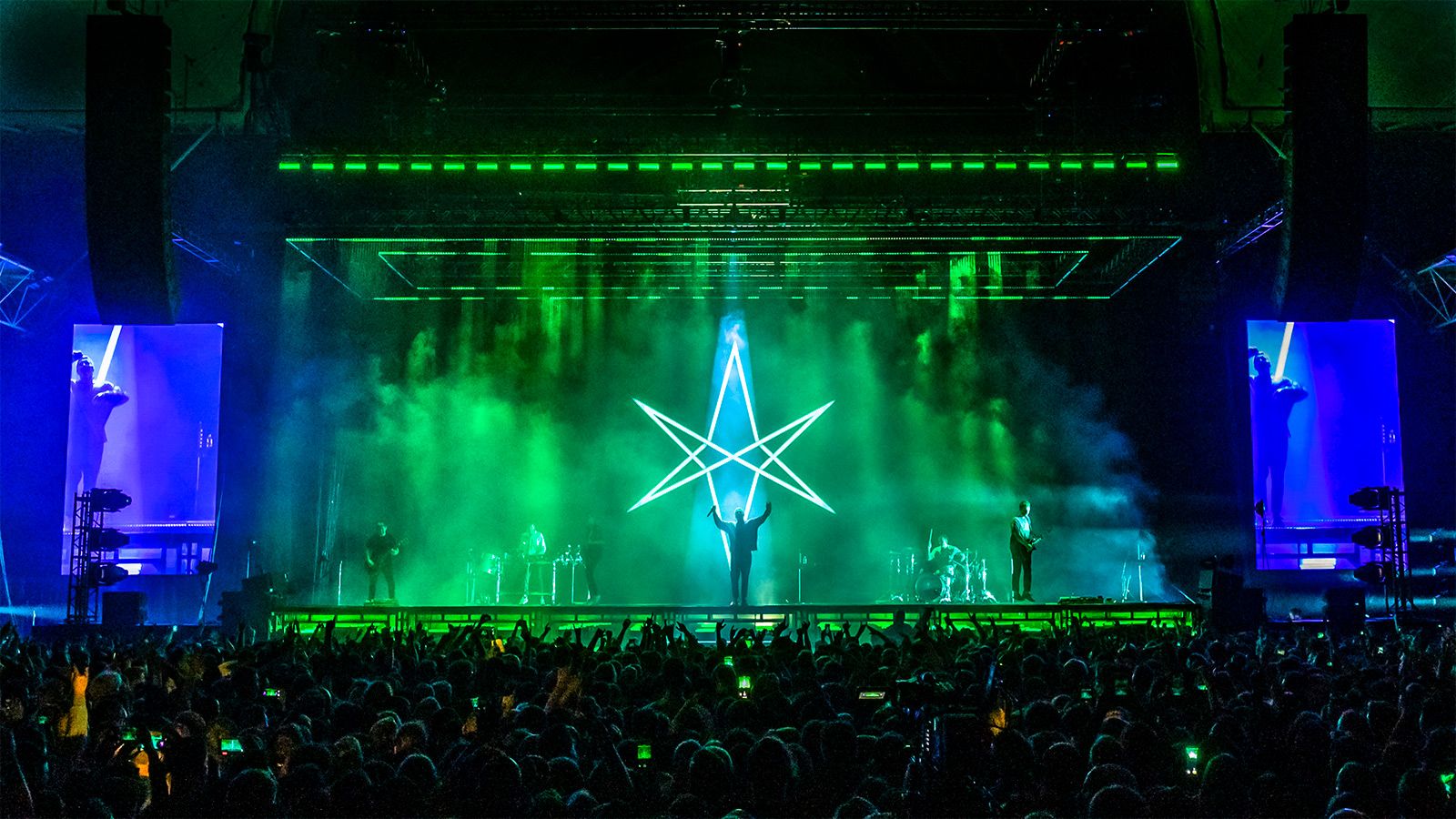 Bring Me The Horizon mit GLP und neuem Lichtdesign auf Tour