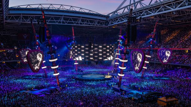 162 XDC1 debut for Ed Sheeran Mathematics tour