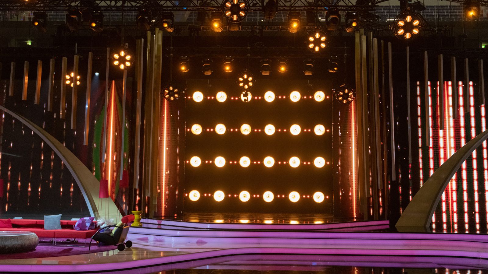 Gottschalk’s Big 80s Show travels back to the 80s with GLP’s KNV system