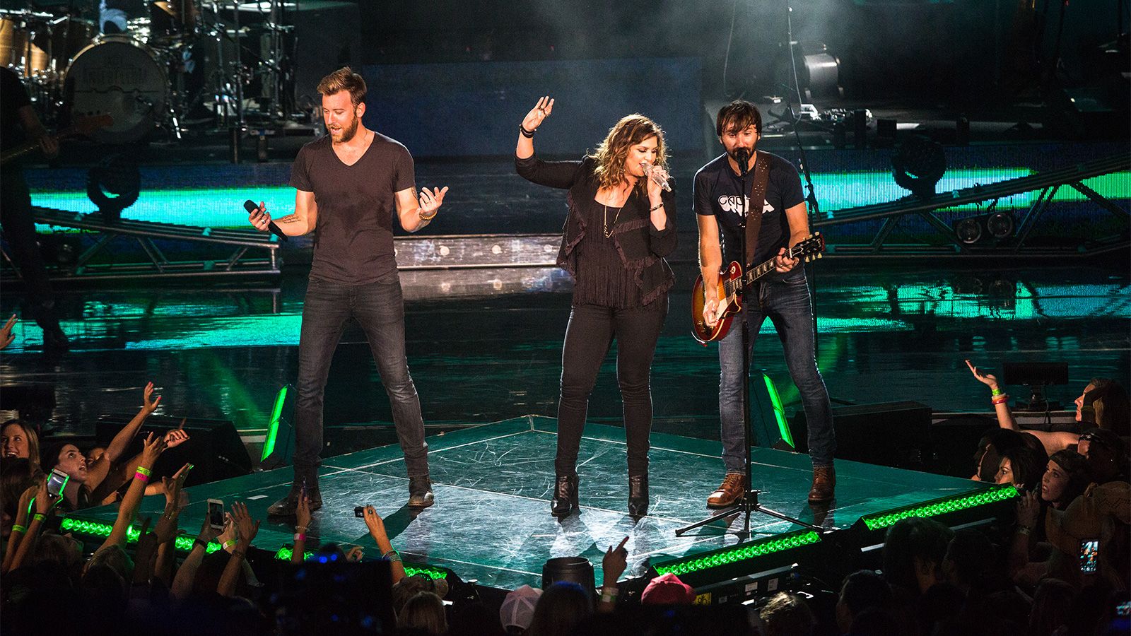 Concert debut for GLP X4 Bar 20 with Lady Antebellum